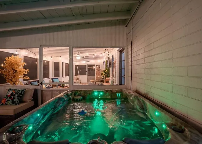 Oak - Boho Oasis Getaway-pool-hottub-zenroom Dom wakacyjny *