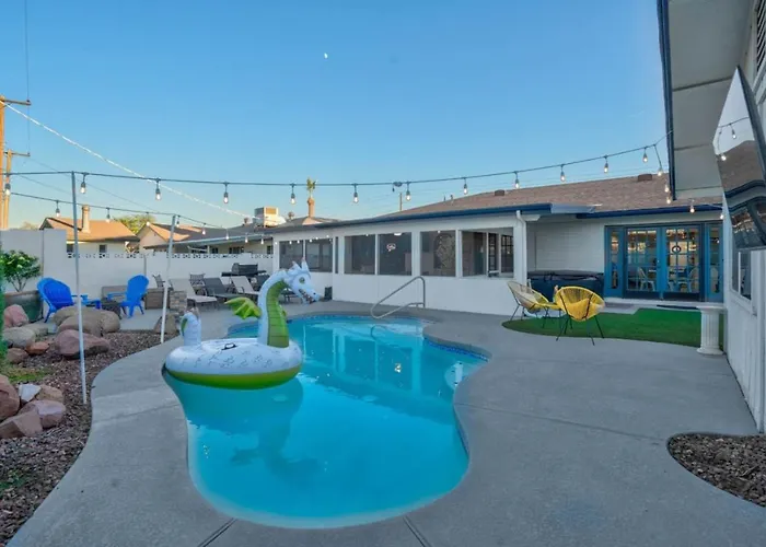 Dom wakacyjny Oak - Boho Oasis Getaway-pool-hottub-zenroom *