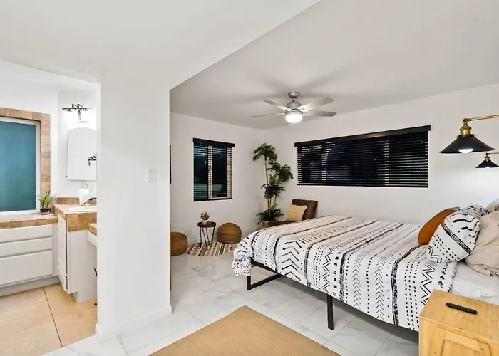 Oak - Boho Oasis Getaway-pool-hottub-zenroom